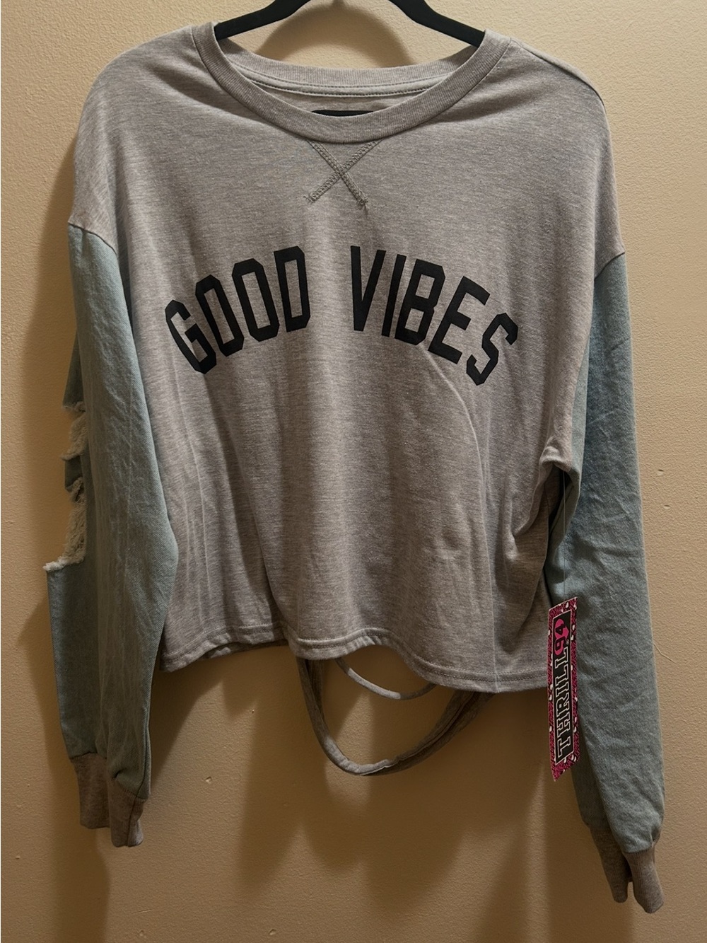 Good Vibes Two-Tone Cropped Sweatshirt